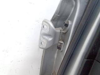 петля двери Hyundai i30 1 поколение 2008