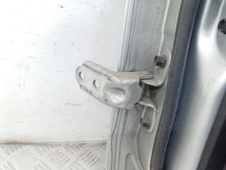 петля двери Hyundai i30 1 поколение 2008