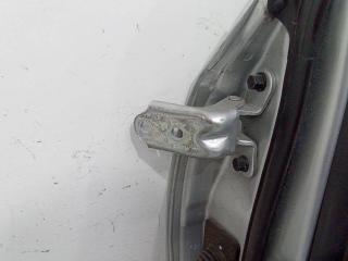 петля двери Hyundai i30 1 поколение 2008