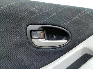 ручка внутренняя передняя левая Toyota Yaris XP9 2007