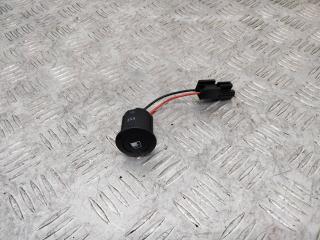 кнопка открытия лючка топливного бака Kia Sorento 2 поколение 2009