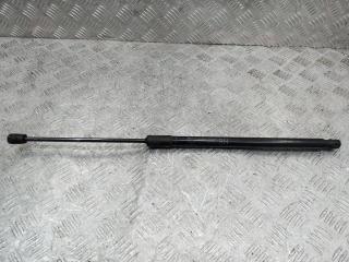 амортизатор крышки багажника (3-5 двери) Kia Sportage 4 поколение 2016, 81780D7001