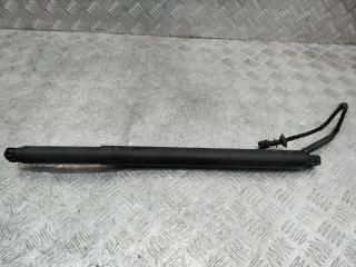 амортизатор крышки багажника (3-5 двери) Kia Sportage 4 поколение 2015, 81770D9100