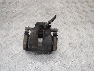 суппорт задний левый Audi Q3 8U 2011