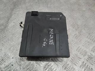блок предохранителей Renault Megane 2 поколение 2006, 1.5 л., дизель, 8200481866