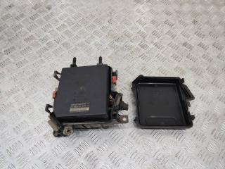 блок предохранителей Renault Megane 3 поколение 2009, 284B60008R