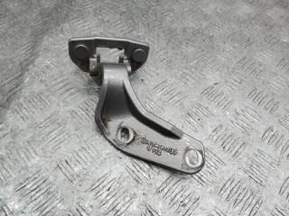 петля крышки багажника Mercedes-Benz M-Класс W164 2007, 3.0 л., дизель, A1647400137