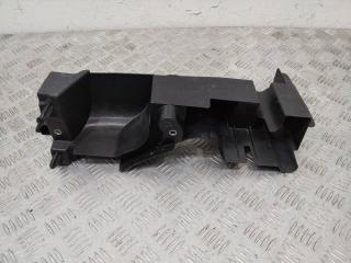 воздуховод (дефлектор) радиатора Mercedes-Benz Sprinter 2 поколение (W906) 2013, A9068890031