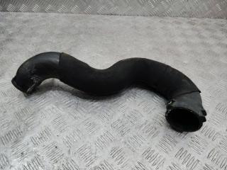 патрубок интеркулера Audi A4 B8/8K 2010, 2.0 л., бензин, 8K0145738