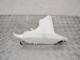 бачок омывателя Isuzu Elf 6 поколение [2-й рестайлинг] 2022