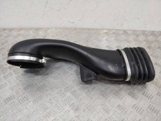 патрубок воздушного фильтра Isuzu Elf 6 поколение [2-й рестайлинг] 2022, 897500781