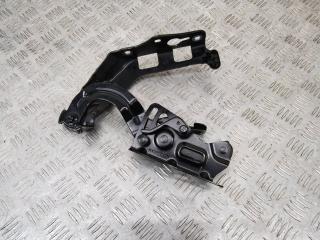 петля капота правая Mercedes-Benz C-Класс W205/S205/C205 2016, A2058800928