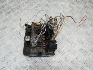 блок предохранителей Peugeot 307 1 поколение 2005, 9659742080, L06