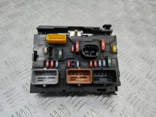 блок предохранителей Peugeot 307 1 поколение [рестайлинг] 2007, L11, 9661708280