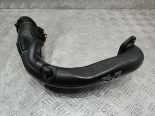 патрубок интеркулера Renault Kangoo 2 поколение 2013, 1.5 л., дизель, МКПП, 8200645723