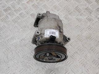 компрессор кондиционера Renault Scenic 2 поколение [рестайлинг] 2006, 8200470242