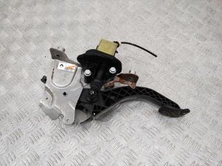 педаль сцепления Renault Megane 4 поколение 2016, 465036251R