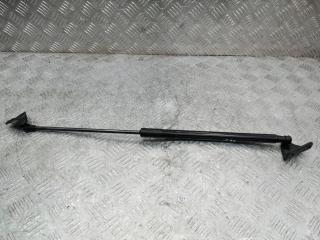 амортизатор крышки багажника (3-5 двери) Toyota C-HR 1 поколение AX10 2018, 68960F4061