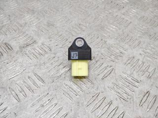 датчик удара Toyota C-HR 1 поколение AX10 2018, 89831F4020