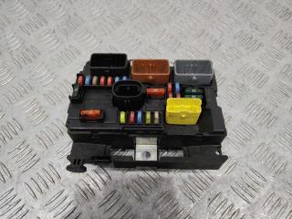 блок предохранителей Peugeot 207 1 поколение 2008, R09, 9664997880