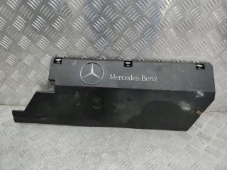 декоративная крышка двигателя Mercedes-Benz Atego 1 поколение 2008, 6.4 л., дизель, A9060742247