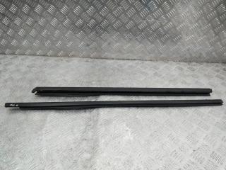 молдинг стекла Chevrolet TrailBlazer 3 поколение 2023