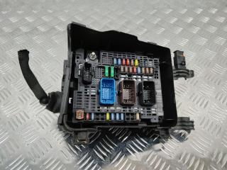 блок предохранителей Citroen C4 2 поколение 2015, 9810296080, Z02