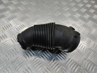 патрубок воздушного фильтра Audi Q7 4L 2007, 3.0 л., дизель, 4F0129615G