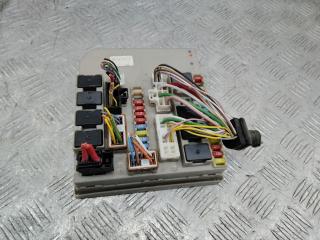 блок предохранителей Renault Clio 3 поколение 2009, 674660, 674660B