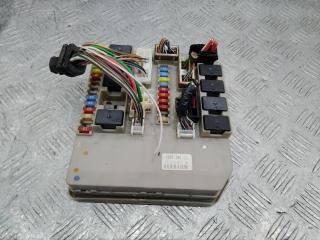 блок предохранителей Renault Clio 3 поколение 2007, МКПП, 902663A