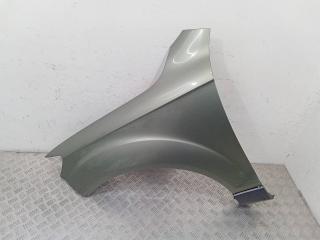 крыло переднее левое Audi Q7 4L 2009, 4L0821105