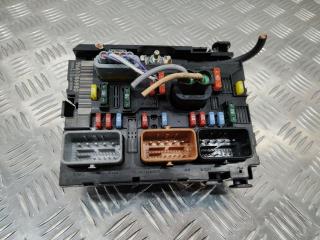 блок предохранителей Peugeot 207 1 поколение 2006, 9661086980, L10