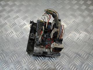 блок предохранителей Peugeot 308 1 поколение [рестайлинг] 2013, 9675878480, R05