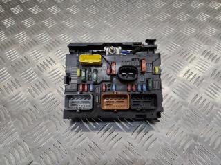 блок предохранителей Peugeot 307 1 поколение [рестайлинг] 2006, электро, 9661086980, L10