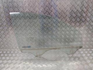 стекло двери передней правой Volkswagen Touareg 1 поколение 2004