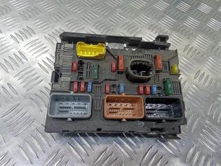 блок предохранителей Peugeot 407 1 поколение 2005, L11, 9661087080