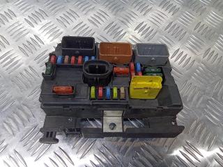 блок предохранителей Citroen C3 2 поколение 2010, 9667199780, R09