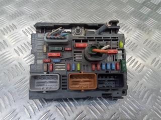 блок предохранителей Peugeot 3008 1 поколение 2010, R02, 9675877980