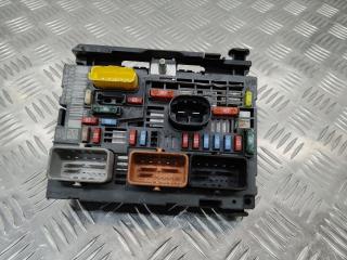 блок предохранителей Peugeot 308 1 поколение [рестайлинг] 2013, 9675878480, R05