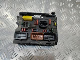 блок предохранителей Peugeot 307 1 поколение 2005, 9659742080, L06
