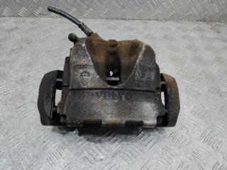 суппорт передний правый Volvo XC60 1 поколение 2011, 2.4 л., дизель