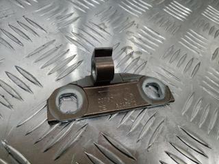 петля двери Volvo XC60 1 поколение 2011, A046572