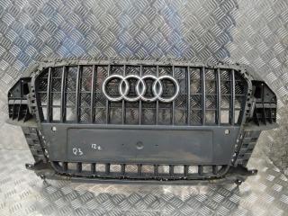 решетка радиатора Audi Q3 8U 2012, 8U0853653