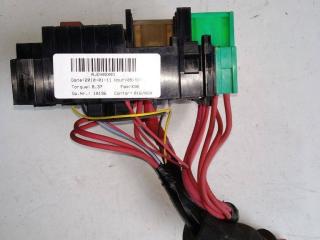 блок предохранителей Renault Laguna 3 поколение 2010, 8200528467E