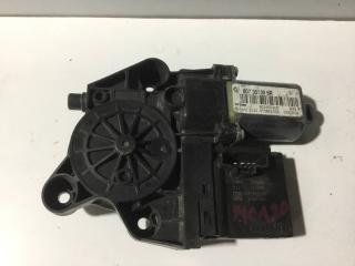 моторчик стеклоподъемника передний правый Renault Megane 3 поколение 2009, 807301396R