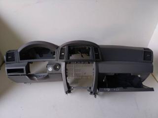 панель передняя салона (торпедо) Jeep Grand Cherokee WK 2007