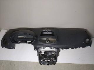 панель передняя салона (торпедо) Renault Clio 3 поколение [рестайлинг] 2010