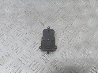кнопка стеклоподъемника двери задней Honda Civic 8 поколение 2006, M31537