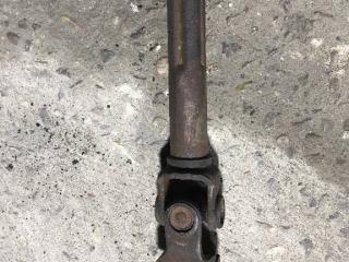 рулевой карданчик Opel Corsa E 2019