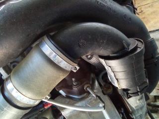 патрубок интеркулера Renault Megane 3 поколение 2010, 1.9 л., дизель, МКПП, 6670845